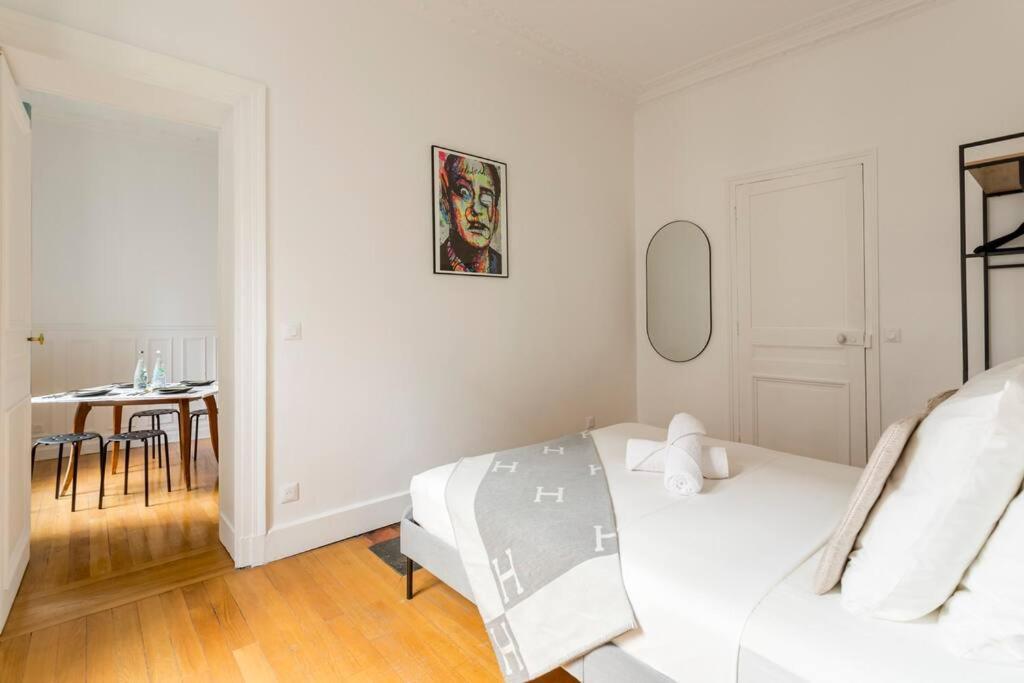 Sleepoo - Paradise 6 Paris Dış mekan fotoğraf