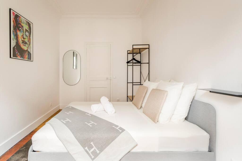 Sleepoo - Paradise 6 Paris Dış mekan fotoğraf
